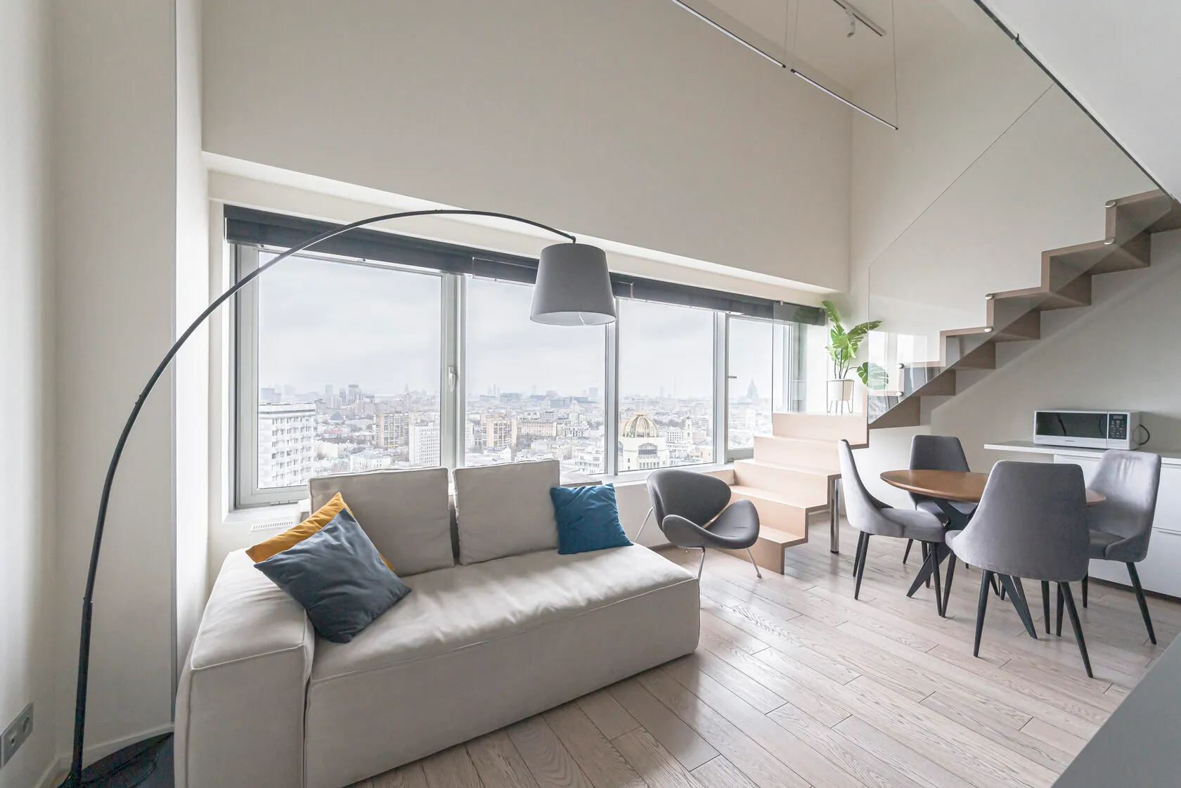 Duplex 2-bedroom apartment — 3