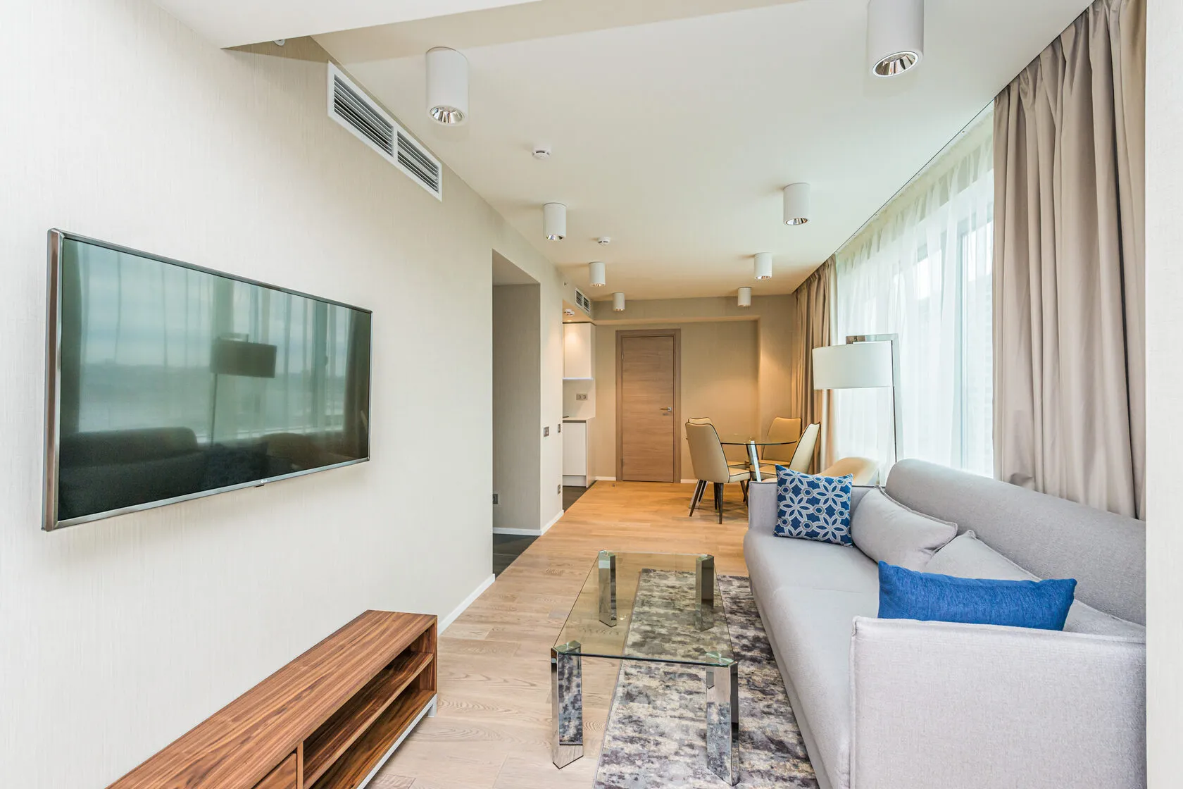 2-bedroom apartment — 3