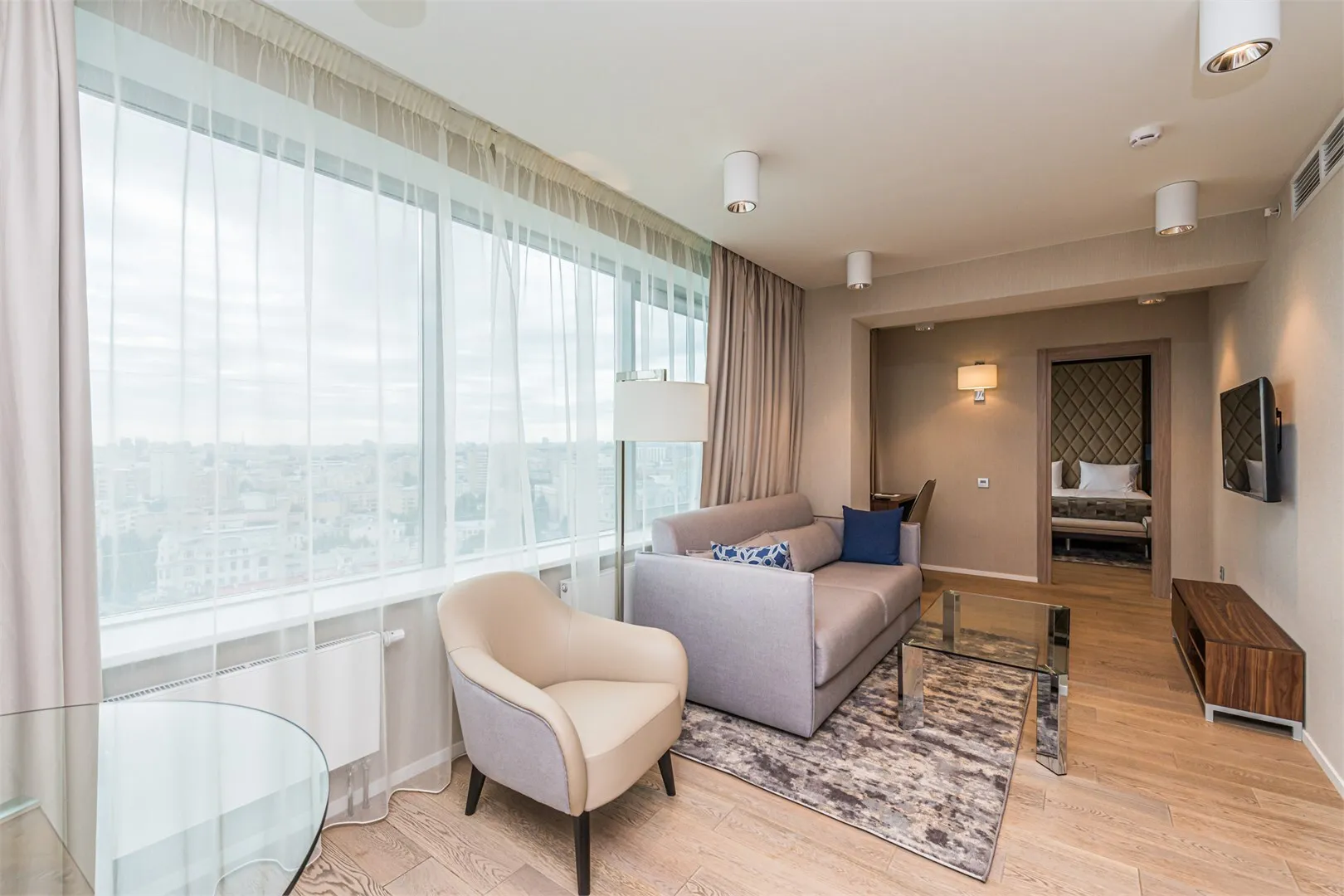 2-bedroom apartment — 4